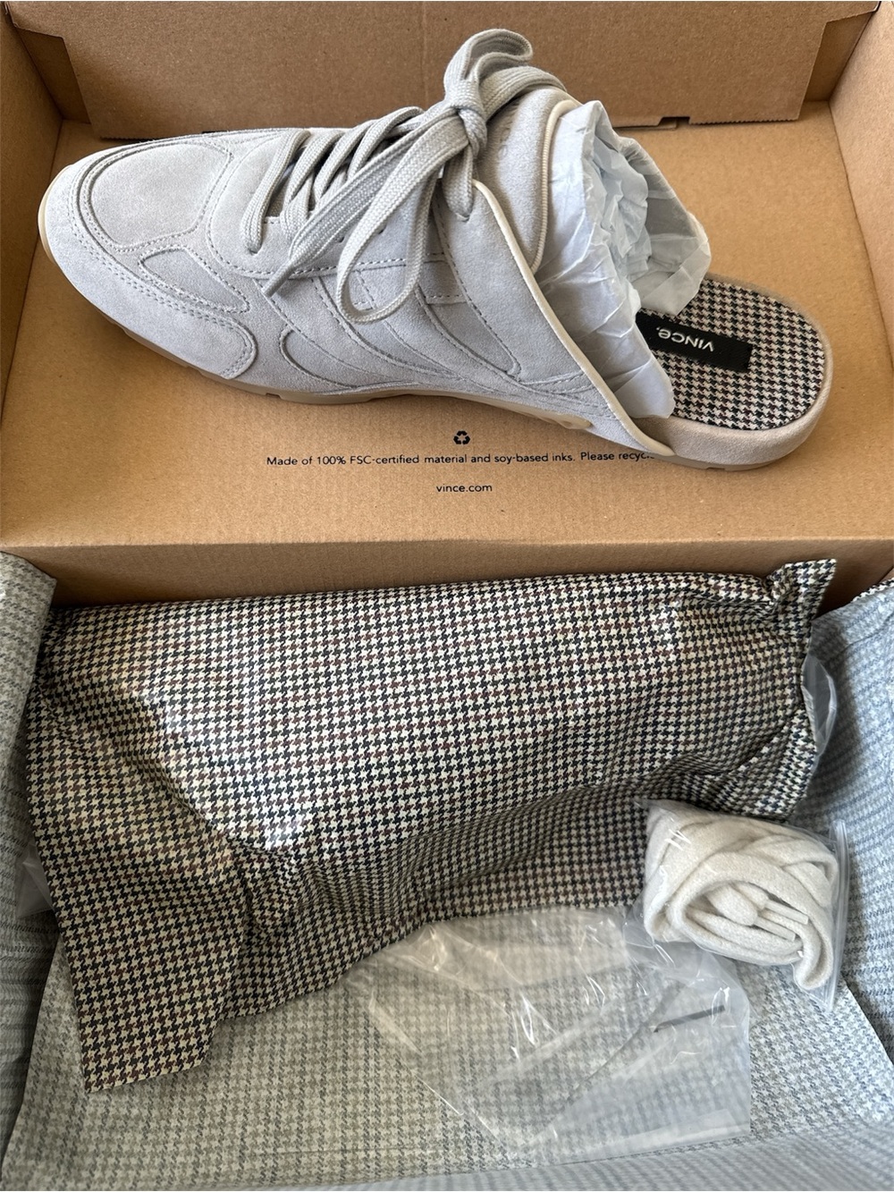 VINCE Women's White Mojave Lace-Up Sneaker Mule Size 9 MSRP $250 - Picture 10 of 10